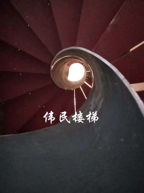 湖州旋轉樓梯秀起來(lái) 